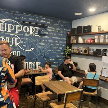 Drip Studio - Coffee & Tea Near Me - Honolulu, Hawaii