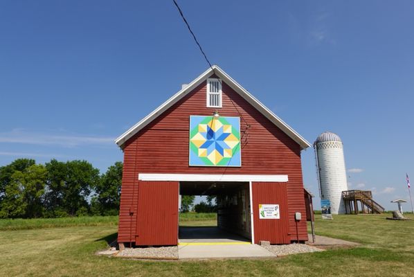 Hawkeye Point by null