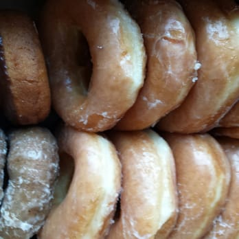 Long's Bakery - A box of lusciousness - Donuts Near Me - Indianapolis, Indiana Long's Bakery - A box of lusciousness - Donuts Near Me - Indianapolis, Indiana