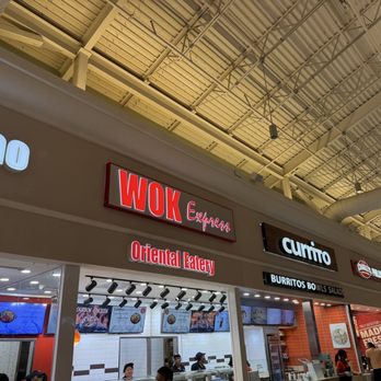 Orlando Vineland Premium Outlets - Shopping Centers Near Me - Orlando, Florida Orlando Vineland Premium Outlets - Shopping Centers Near Me - Orlando, Florida