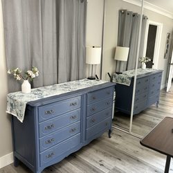 Morningside Manor - Bedroom