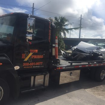Tow Express - Towing a Junk Car We Buy Junk Cars - Towing Near Me - Miami, Florida Tow Express - Towing a Junk Car We Buy Junk Cars - Towing Near Me - Miami, Florida