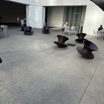Hammer Museum - Museums Near Me - Los Angeles, California