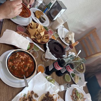 Taqueria 3 Hermanos 2 - Menudo chico - tacos de tripa - carne en su jugo - burrito - Mexican Near Me - Napa, California Taqueria 3 Hermanos 2 - Menudo chico - tacos de tripa - carne en su jugo - burrito - Mexican Near Me - Napa, California