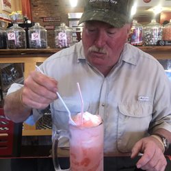 Back in Time Headquarters - Peach float was so yummy!