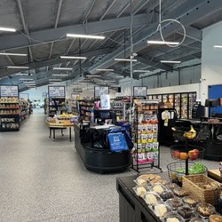 Wil Mart - Spacious store
