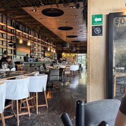 Sonora Grill Prime - Bar area