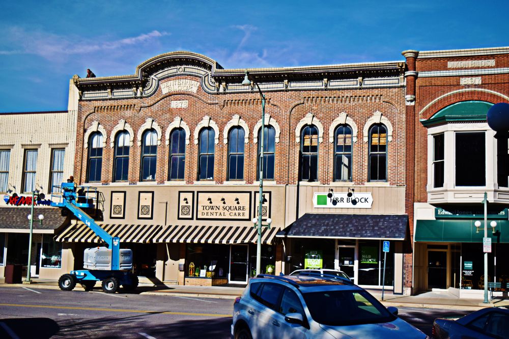 EAT AND TOUR OSKALOOSA FOOD TOURS 21 Photos Oskaloosa, Iowa Food