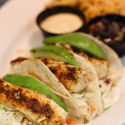 Blue 32 Sports Grill - Seared Fish Tacos