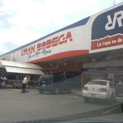 La Gran Bodega - Entrada