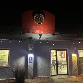Big Belly Burgers & Brew - Exterior - Burgers Near Me - Sunriver, Oregon Big Belly Burgers & Brew - Exterior - Burgers Near Me - Sunriver, Oregon