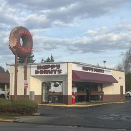 Happy Donuts Puyallup, WA. 01/31/2026 Happy Donuts Puyallup, WA. 01/31/2026