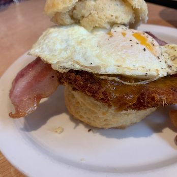 Sweet Lake Biscuits & Limeade - The Hoss with no Gravy - Breakfast & Brunch Near Me - Draper, Utah Sweet Lake Biscuits & Limeade - The Hoss with no Gravy - Breakfast & Brunch Near Me - Draper, Utah