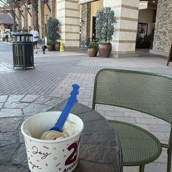 Yogurtland - Froyo next to Whole Foods - Ice Cream & Frozen Yogurt Near Me - Del Mar, California Yogurtland - Froyo next to Whole Foods - Ice Cream & Frozen Yogurt Near Me - Del Mar, California