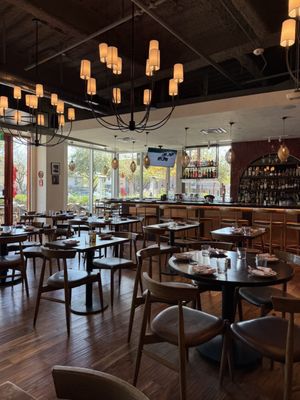 Mi Luna Tapas Restaurant & Bar by null