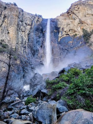 Bridalveil Fall by null