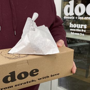 Doe Donuts - Donuts Near Me - Portland, Oregon