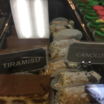 The Batter Up Bakery - Desserts Near Me - Temecula, California