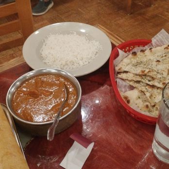 Bay Leaf Indian Restaurant And Bar - Naan - Bars Near Me - Peoria, Illinois
