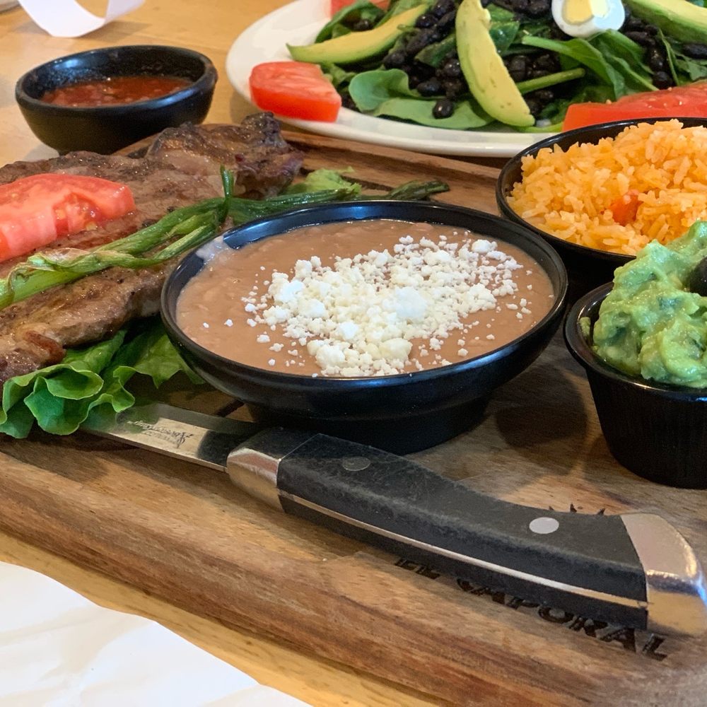 Stumbled upon this restaurant while traveling in Bend and was pleasantly surprised. Very good food! Stumbled upon this restaurant while traveling in Bend and was pleasantly surprised. Very good food!