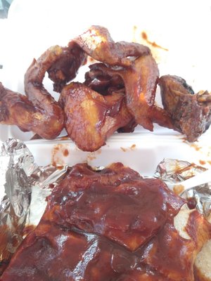 Big Mama's BBQ Express by null