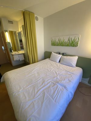 ibis budget Warszawa West Station by null