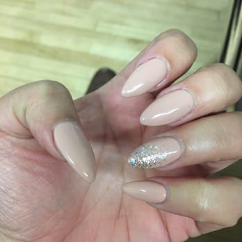 Acryliq Nails - Fresher than you - Nail Salons Near Me - Canoga Park, California