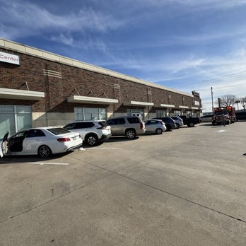 HealthCareClinics - HealthCareClinics building - Medical Centers Near Me - Dallas, Texas HealthCareClinics - HealthCareClinics building - Medical Centers Near Me - Dallas, Texas