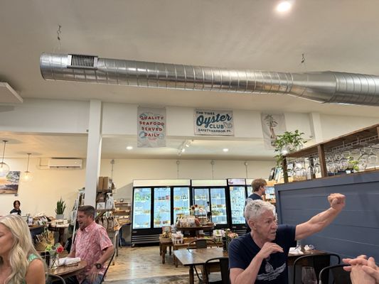 The Tides Market by null