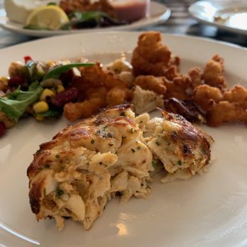 New Wave Seafood - Look at all of those pieces of crab! - Seafood Near Me - Wantagh, New York New Wave Seafood - Look at all of those pieces of crab! - Seafood Near Me - Wantagh, New York