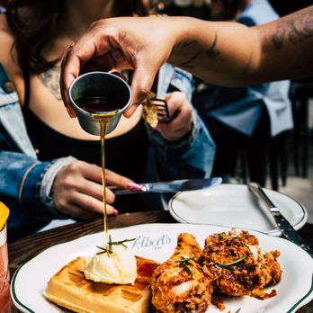 Albert's Bar - chicken and waffles on the patio - Cocktail Bars Near Me - New York, New York Albert's Bar - chicken and waffles on the patio - Cocktail Bars Near Me - New York, New York