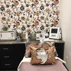 The Facial Boutique - The beautiful service rooms are so fresh, and so inviting!
