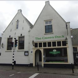 The Green Duck - Voorzijde aan de Amsterdamse straatweg