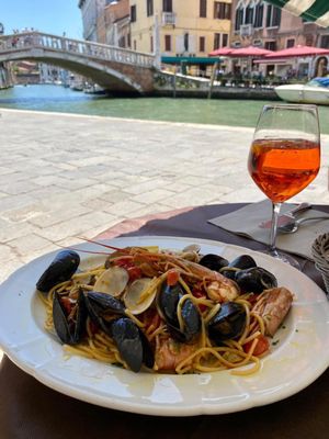 Trattoria Bar Pontini by null