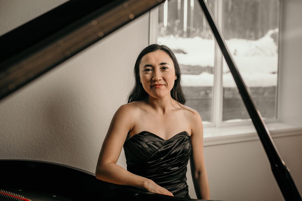 Hanna Aparo Piano Studio
