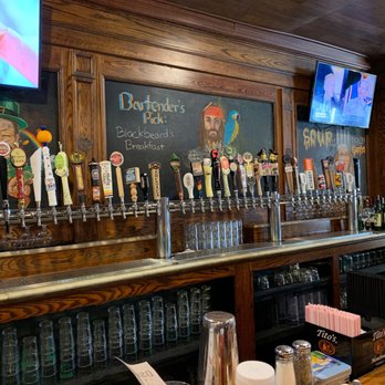 Oscar's Ale House - Craft beer selection - American Near Me - Frederick, Maryland