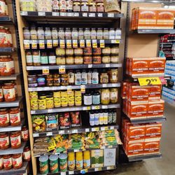 Mariano's - Lakeshore East