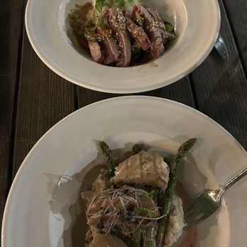 Foster's Kitchen Waikoloa - Ahi stir fry and Fresh catch (marlin) - American Near Me - Waikoloa, Hawaii Foster's Kitchen Waikoloa - Ahi stir fry and Fresh catch (marlin) - American Near Me - Waikoloa, Hawaii