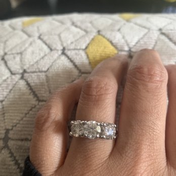 Oaks Jewelers - Jewelry Near Me - Berkeley, California