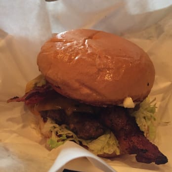 Maple and Motor - Bacon cheeseburger - Burgers Near Me - Dallas, Texas Maple and Motor - Bacon cheeseburger - Burgers Near Me - Dallas, Texas