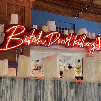 Bacon Bitch - Sandwiches Near Me - Miami Beach, Florida