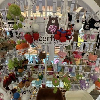Bearberry - Gift Shops Near Me - Honolulu, Hawaii Bearberry - Gift Shops Near Me - Honolulu, Hawaii