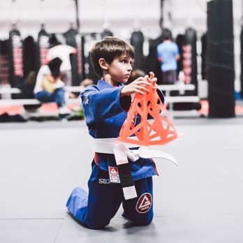 Gracie Barra Heights - Kickboxing Near Me - Houston, Texas Gracie Barra Heights - Kickboxing Near Me - Houston, Texas