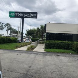 Pompano Beach location, horrendous customer service. Pompano Beach location, horrendous customer service.