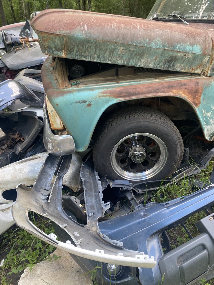 CHAD’S PAINT & BODY Updated August 2024 12 Photos 1190 Cosby Rd