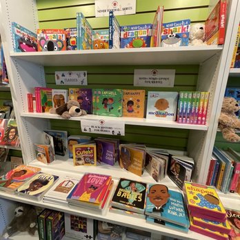 Underground Books - Bookstores Near Me - Sacramento, California Underground Books - Bookstores Near Me - Sacramento, California