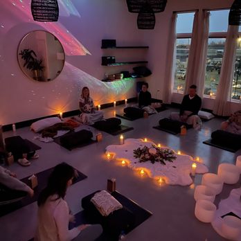 Earth & Ash Studios - Small Group Sound Journey - reiki, energy healing, sound healing. - Skin Care Near Me - Seattle, Washington Earth & Ash Studios - Small Group Sound Journey - reiki, energy healing, sound healing. - Skin Care Near Me - Seattle, Washington