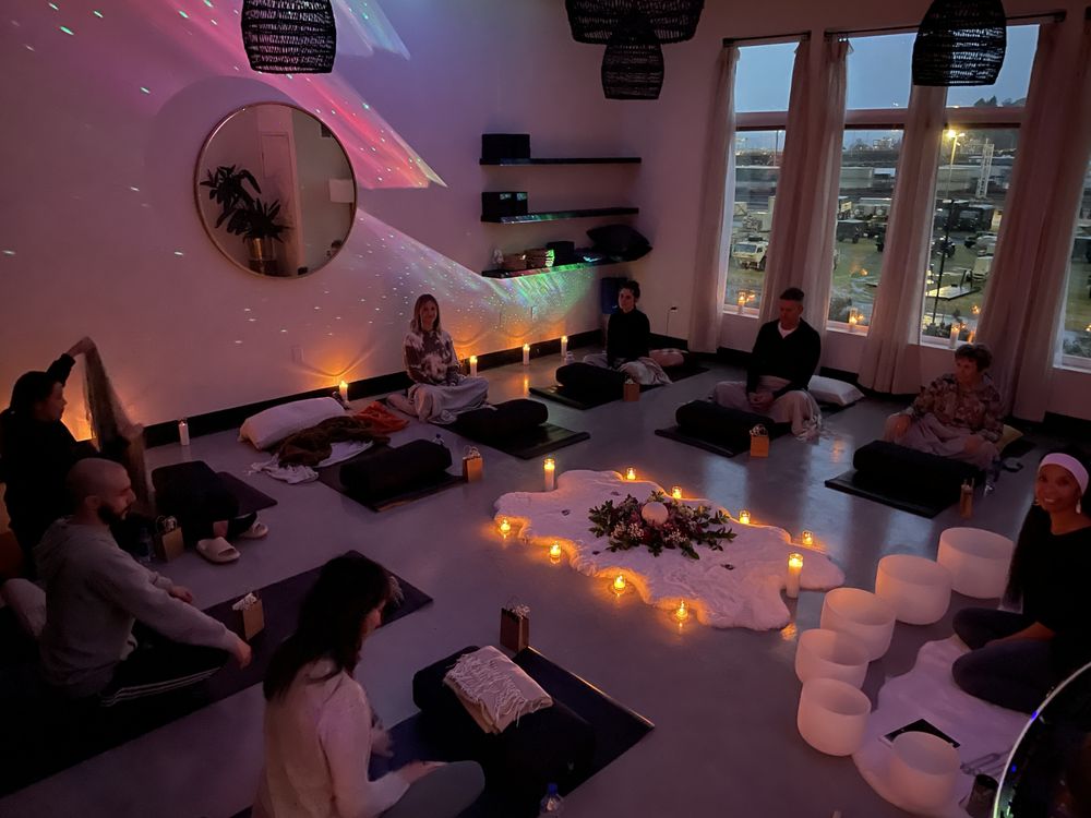 Earth & Ash Studios Logo