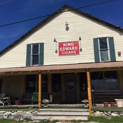 Theta General Store - Front entrance