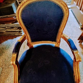AptDeco - Accent chair - Furniture Stores Near Me - New York, New York AptDeco - Accent chair - Furniture Stores Near Me - New York, New York